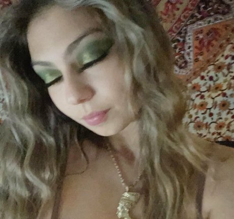 Elena Lukin アートモデル 画像