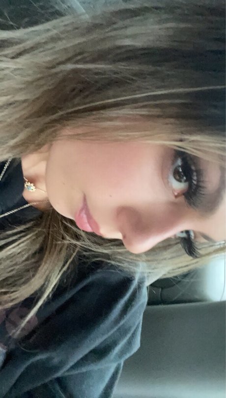 Elena Lukin かわいいモデル 写真