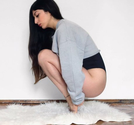 フィットネスインフルエンサーオンリーファンズ 無料ポルノ ギャラリー