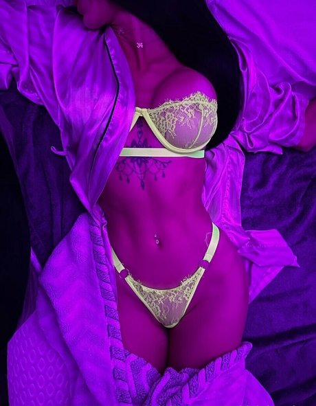 Ashleightaylorr HDモデル 写真