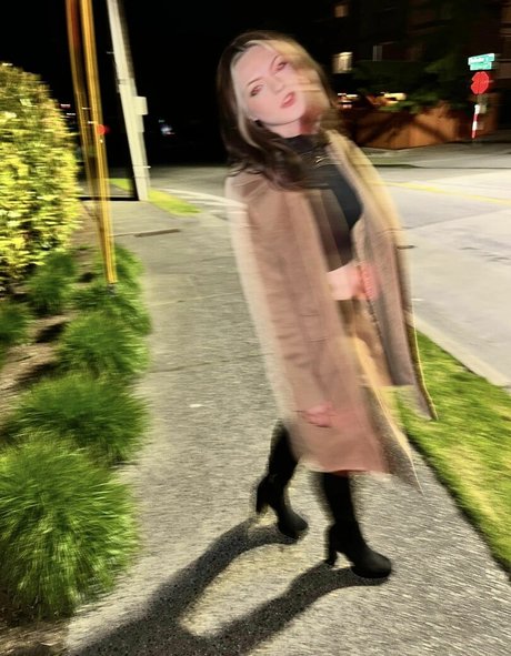 Rhiannon Jena HDポルノスター ギャラリー