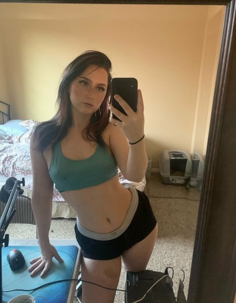 男性TikTokスターOnlyFans 美しいヌード ギャラリー