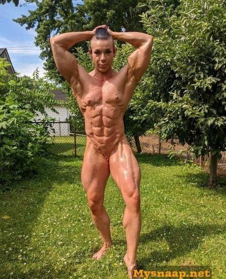 Anjie ヌードのポルノスター 写真