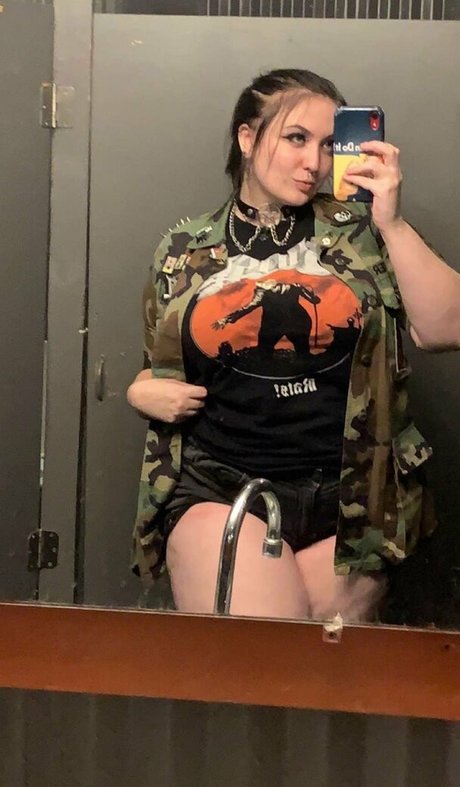 PupgirlVeronika 最高のモデル 画像