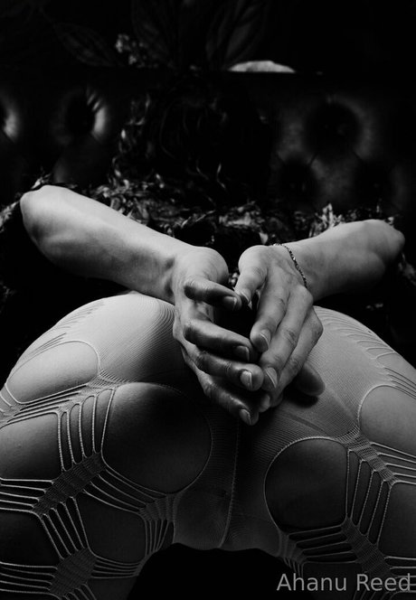 ahanureed free ポルノスター セクシー 写真