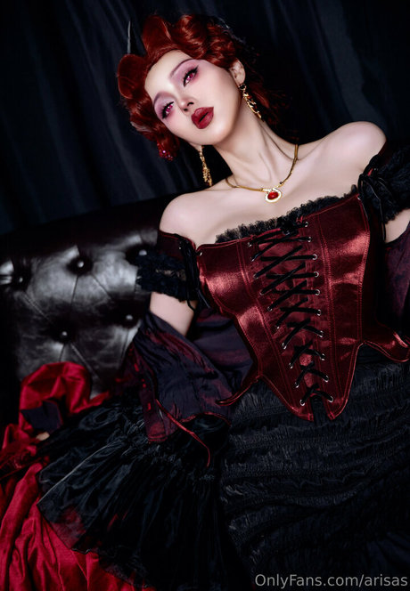 Arisa S 女優 写真