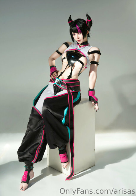 Arisa S xxxポルノスター 写真