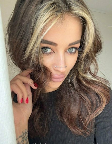 mianextdooor ポルノ女優 アーカイブ