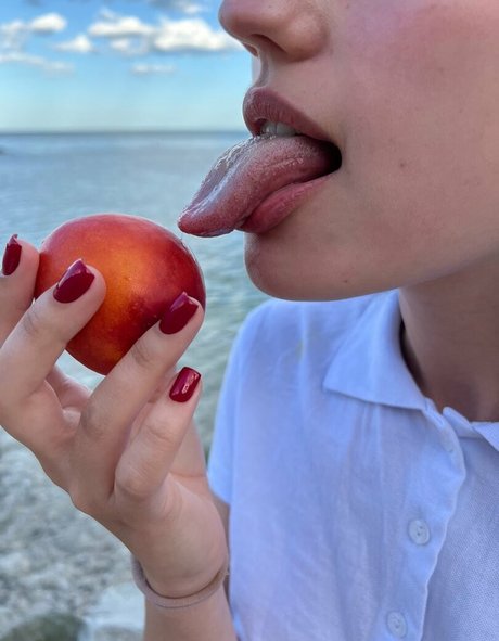 赤毛のソロOnlyFans 裸 画像