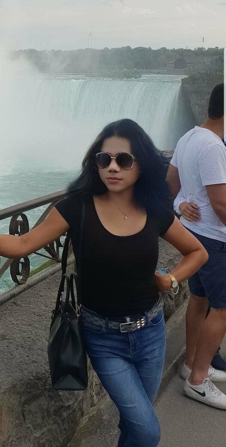 ayavonlee 裸のスター アーカイブ