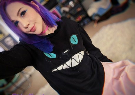 trickynymph ポルノモデル 写真