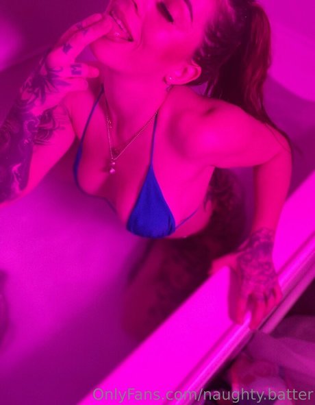 フェイシャルオンリーファンズ 無料ヌード 写真