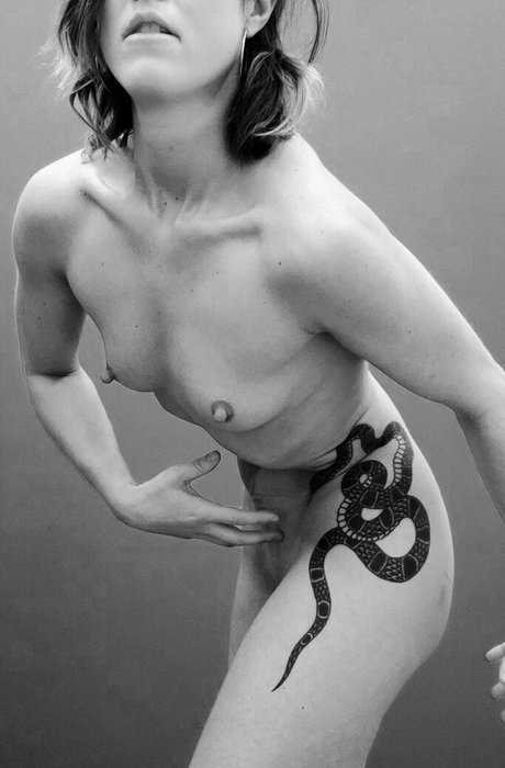 mayloveyou ヌード女優 ギャラリー