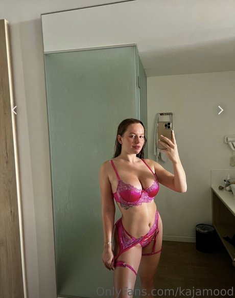 ブラックマジックオンリーファンズ ホットヌード 画像