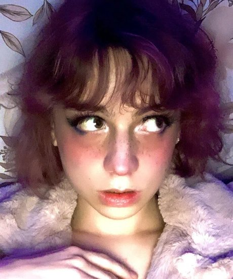 Cd Bell 美しいモデル 画像