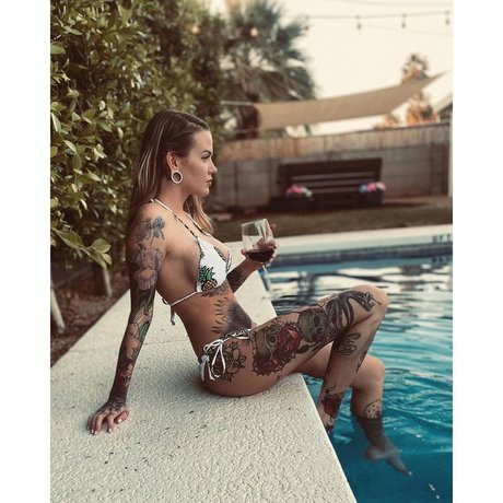 曲線美のランジェリーOnlyFans セクシーxxx ギャラリー