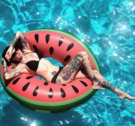 ohioliz アダルトモデル 写真