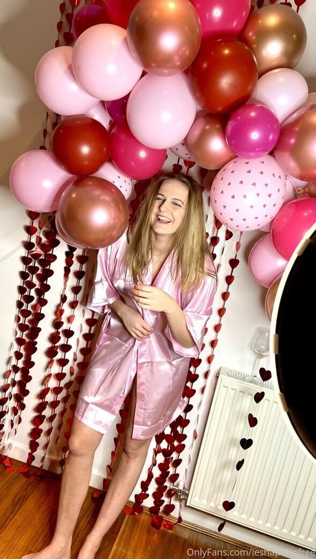 ieshapiritofree 裸モデル ギャラリー