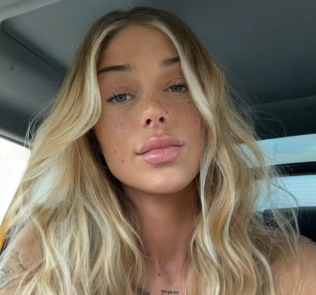 19歳のOnlyFans 無料 画像