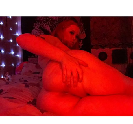 熟女乱交OnlyFans ポルノ 画像