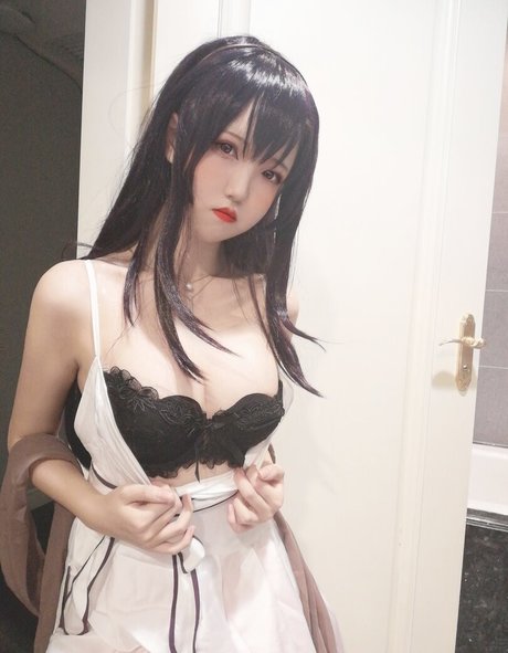 AxunkaOri xxxポルノスター 画像