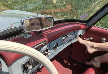 ミニドレス OnlyFans ポルノ アーカイブ