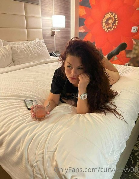 curvysavv00 最高のモデル 画像