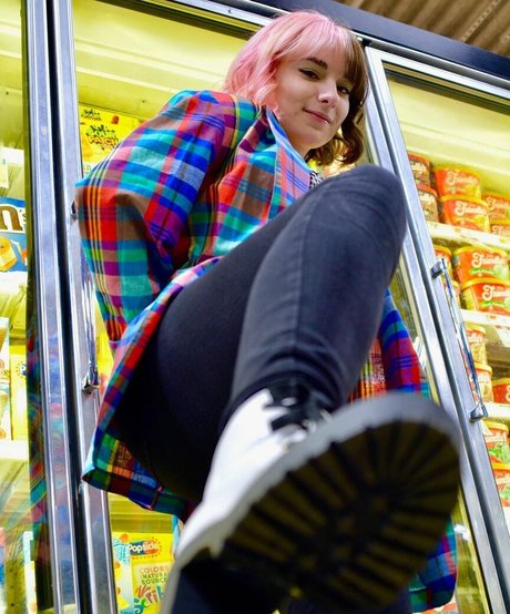 Casey Lee Williams 美しい女優 画像