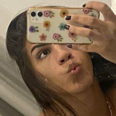 ヌード教師オンリーファンズ 裸 画像