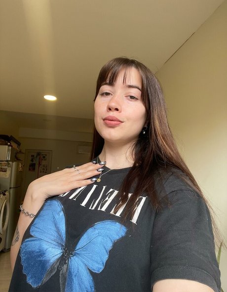 縛られたOnlyFans 裸 写真