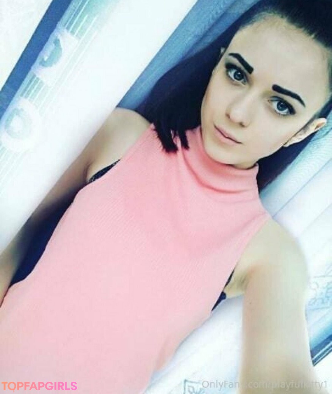 KattyKitty 裸のモデル 写真