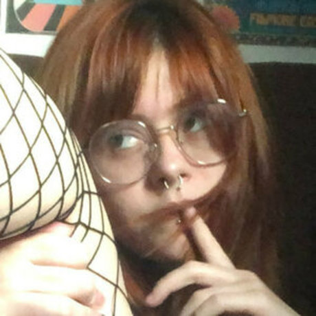 ジンジャートゥインクオンリーファンズ アートポルノ 写真