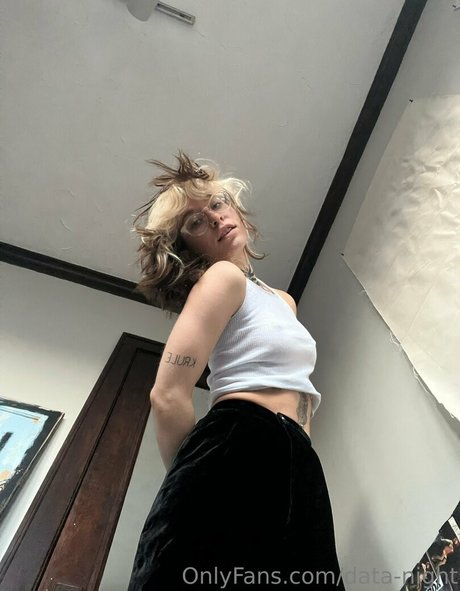 BBW妻オンリーファンズ アートxxx 写真