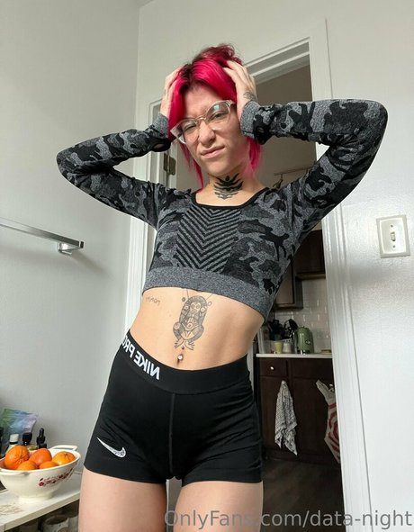 赤毛のソロOnlyFans 美しいポルノ 写真