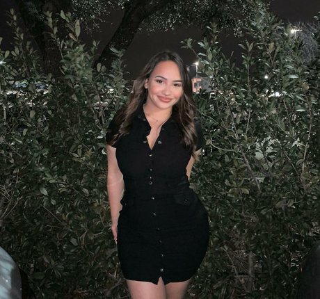 Ellie Johnston 完璧なポルノスター 写真