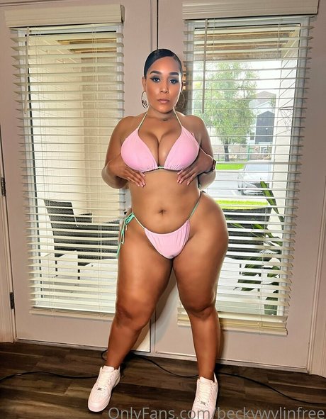 巨乳義母OnlyFans 無料セックス 写真