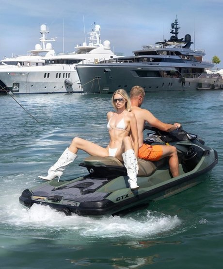 ビデオ通話 オンリーファンズ 無料ポルノ アーカイブ