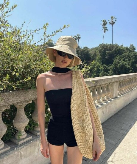 Elsa Hosk ポルノモデル 写真