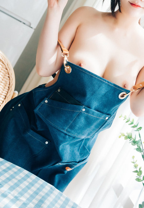 赤毛の太めOnlyFans 美しいヌード 写真