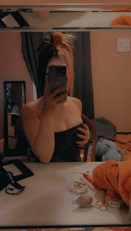 cambbyyy ポルノスター アート 画像