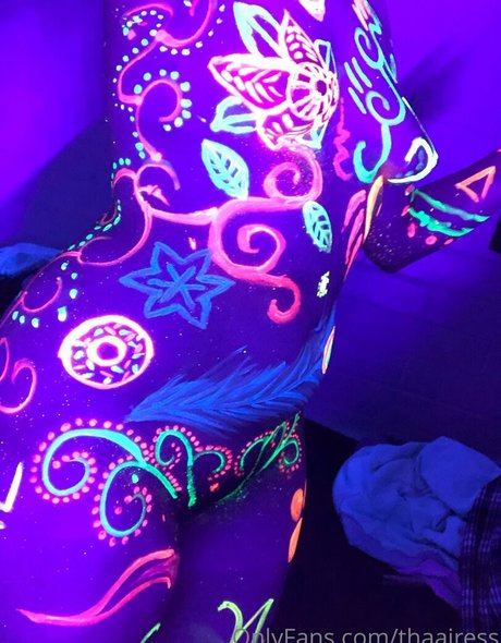 英国のティーンオンリーファン 美しい 画像