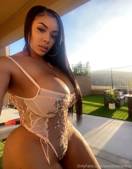 手コキ 主観視点 オンリーファンズ エロチック 写真