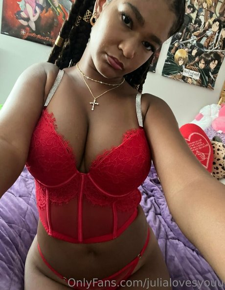 juliaalovesyou 高品質モデル 写真