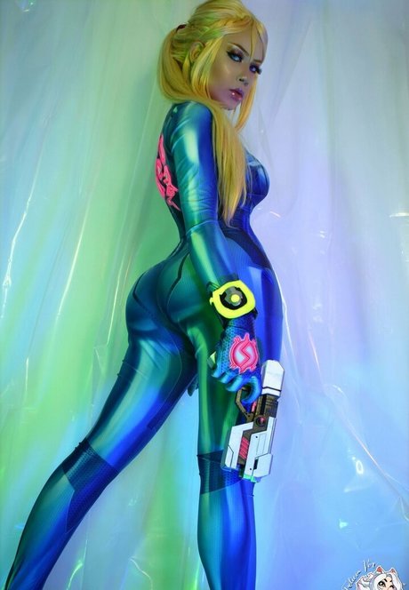 FeliciaVox 素敵なポルノスター ギャラリー