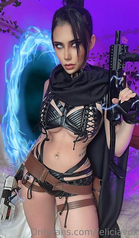 FeliciaVox 高品質女優 写真