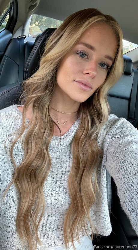 laurenann77 セックスポルノスター 画像