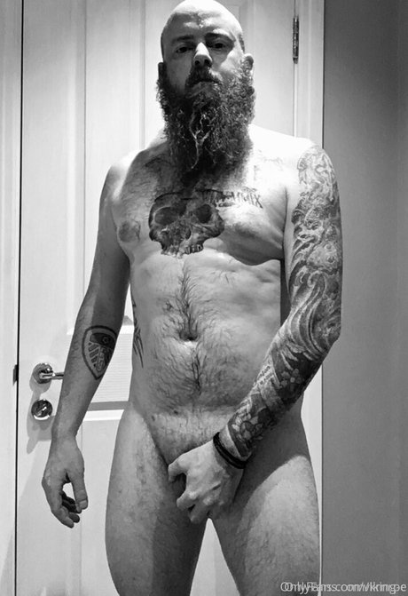 badiezbbw92 セクシーモデル 写真