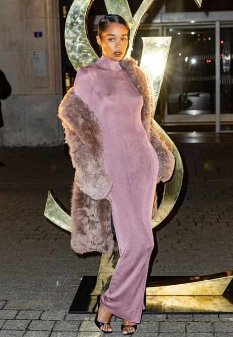 Laura Harrier ポルノスター ベスト 画像