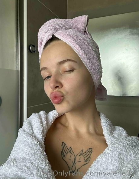 valerieflor 完璧なスター 画像