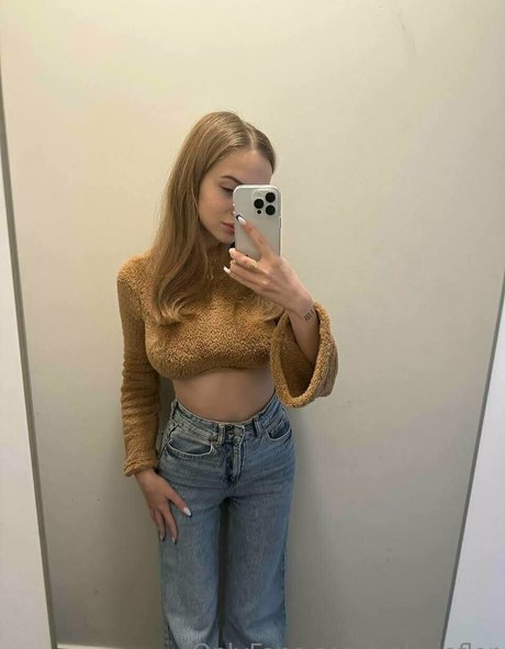 スキニーアナルOnlyFans アートxxx 画像